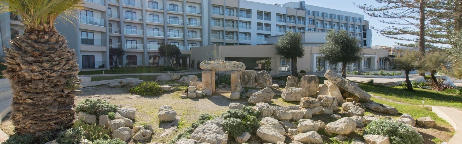 Dolmen Garden - Temple