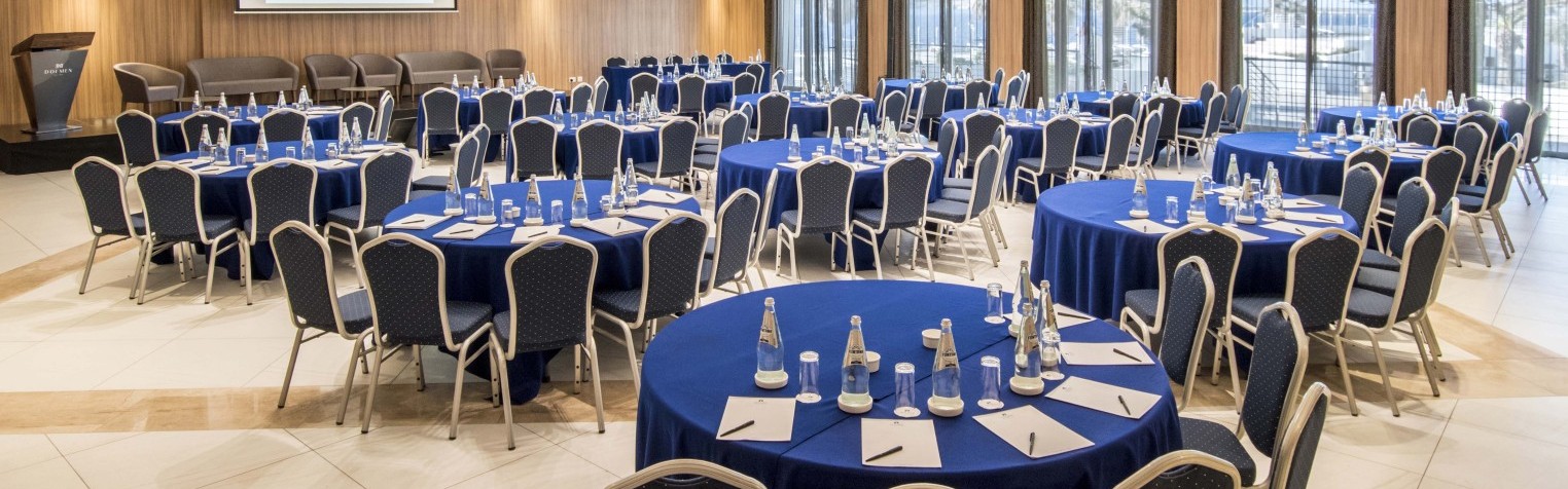 Olympia Suite Cabaret Style 4